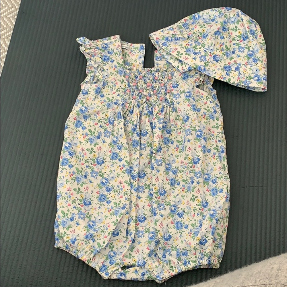 Ralph Lauren hand smocked bubble and hat set. 9m